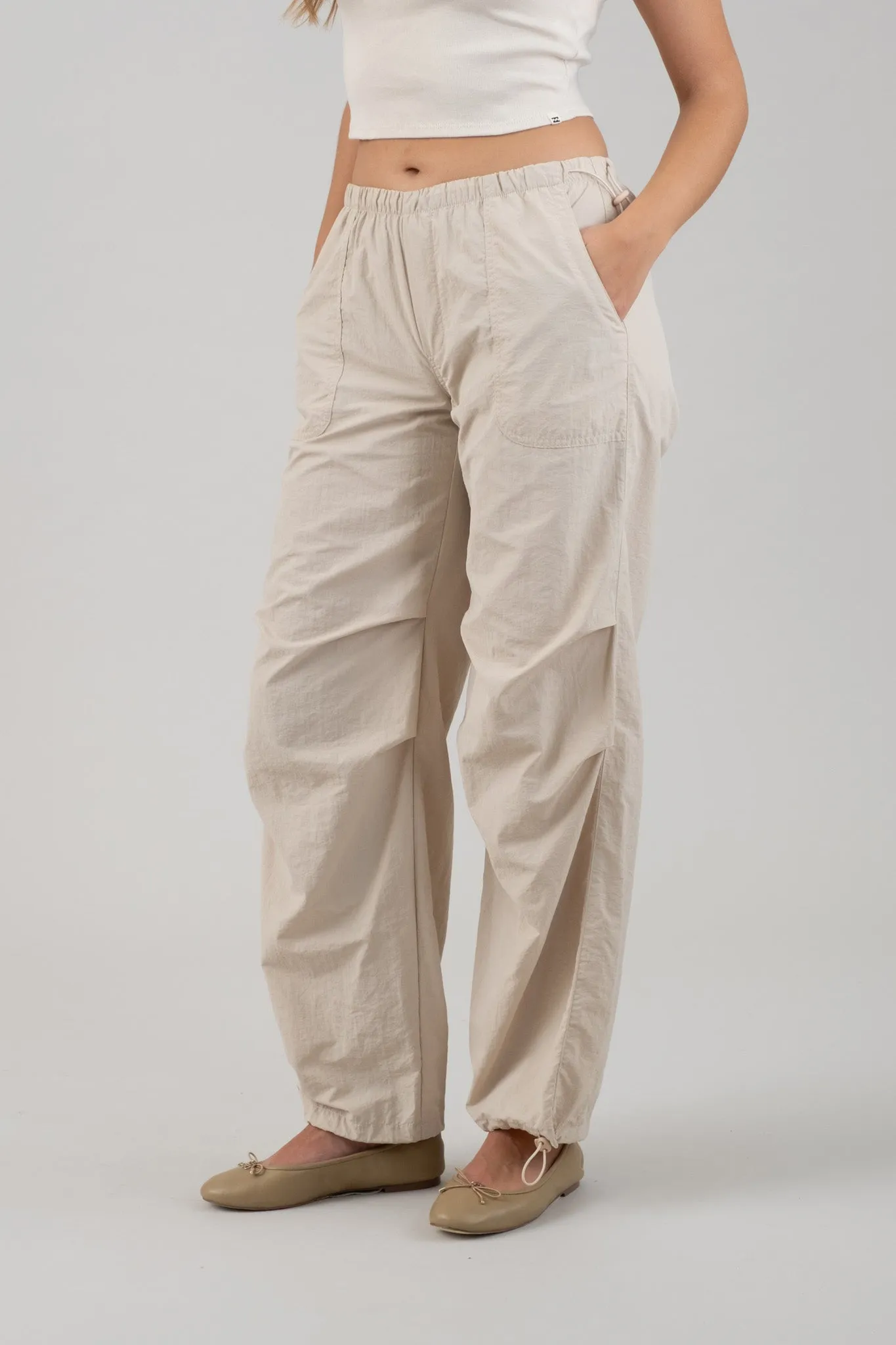 DRAWSTRING PARACHUTE PANTS