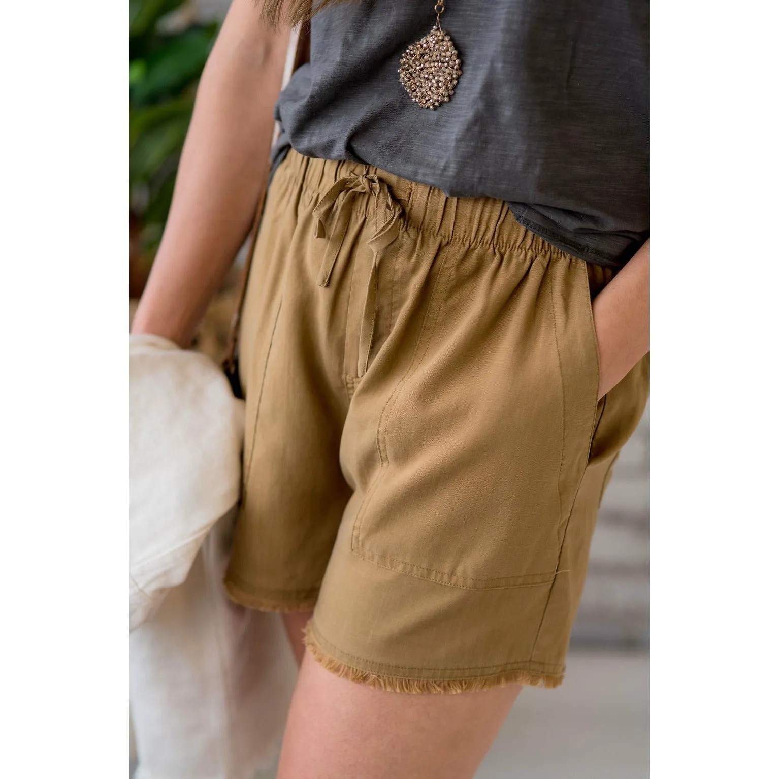 Relaxed Frayed Edge Shorts