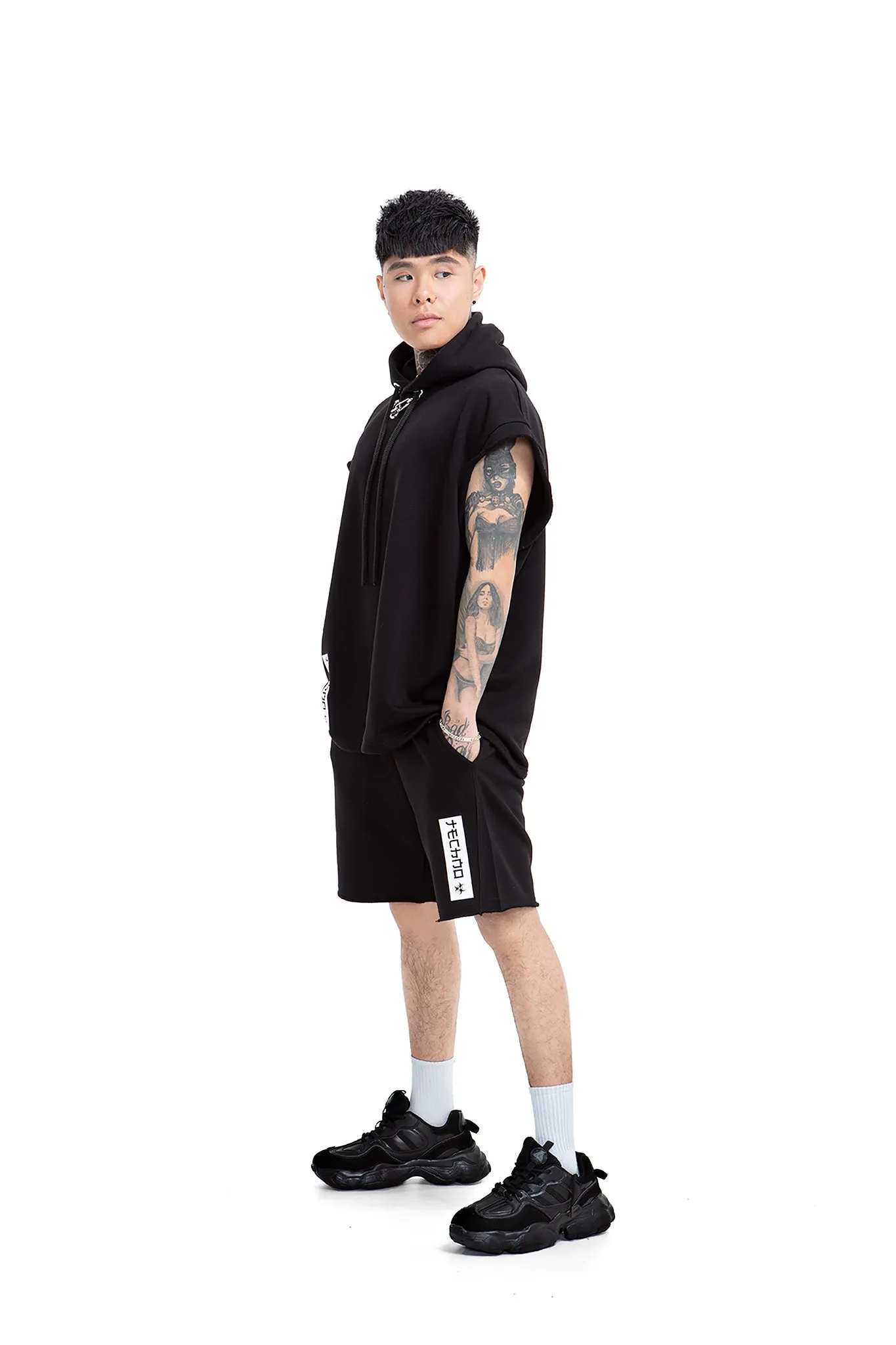 Techno Relaxed unisex shorts